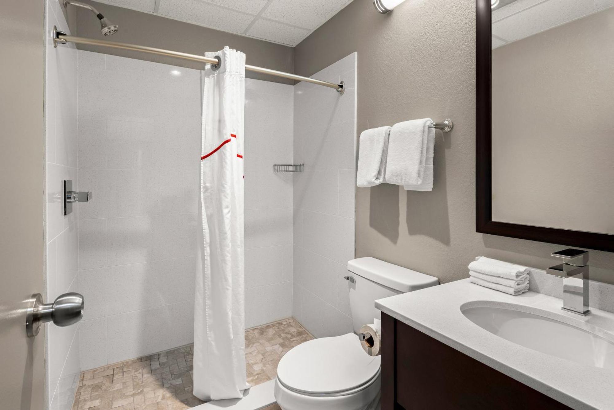 Red Roof Inn Norwich Extérieur photo