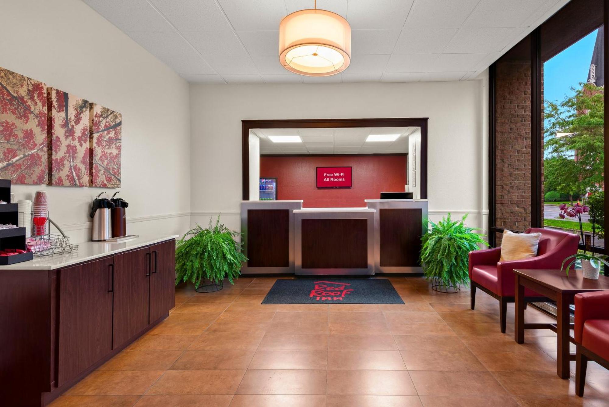 Red Roof Inn Norwich Extérieur photo