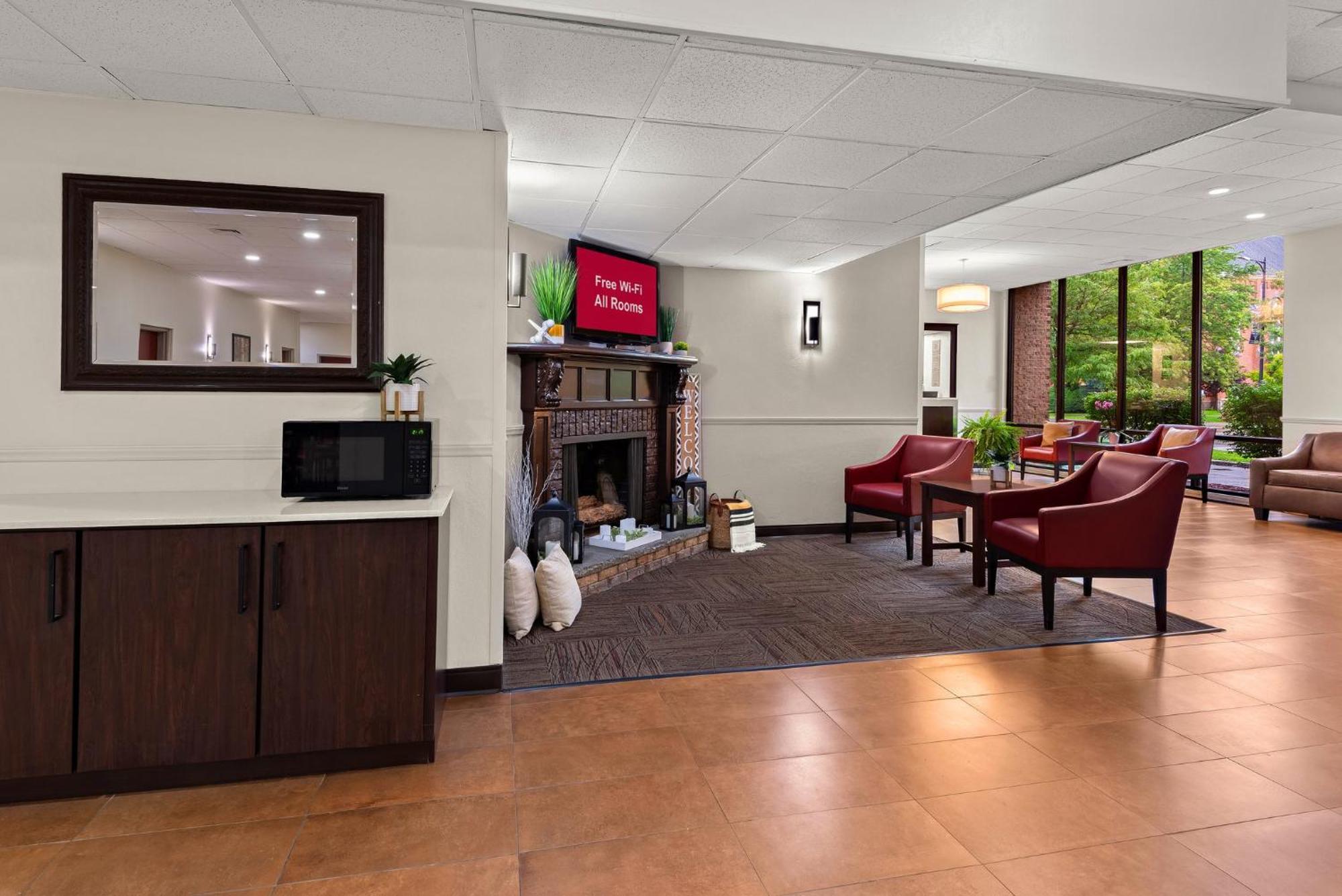 Red Roof Inn Norwich Extérieur photo