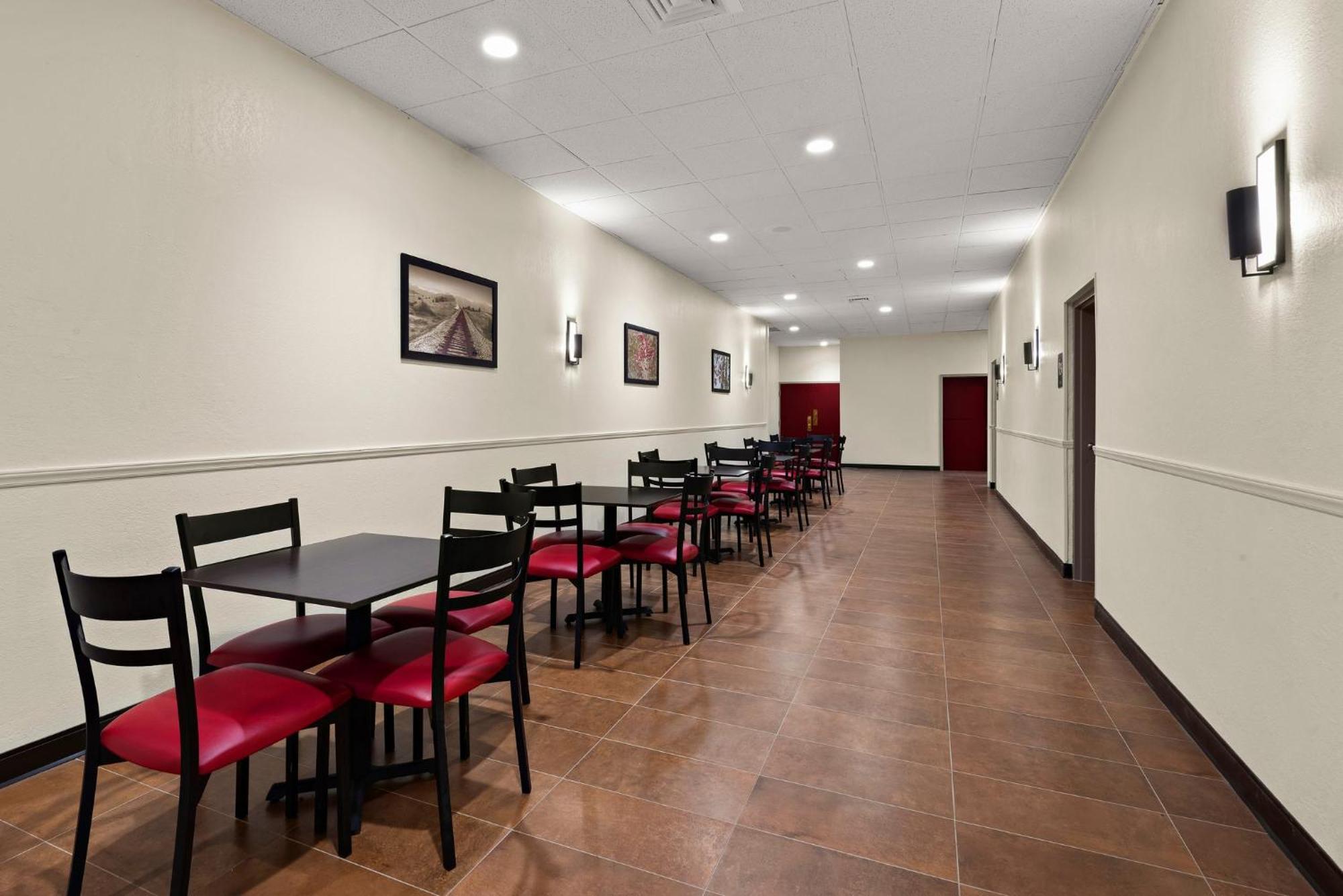 Red Roof Inn Norwich Extérieur photo